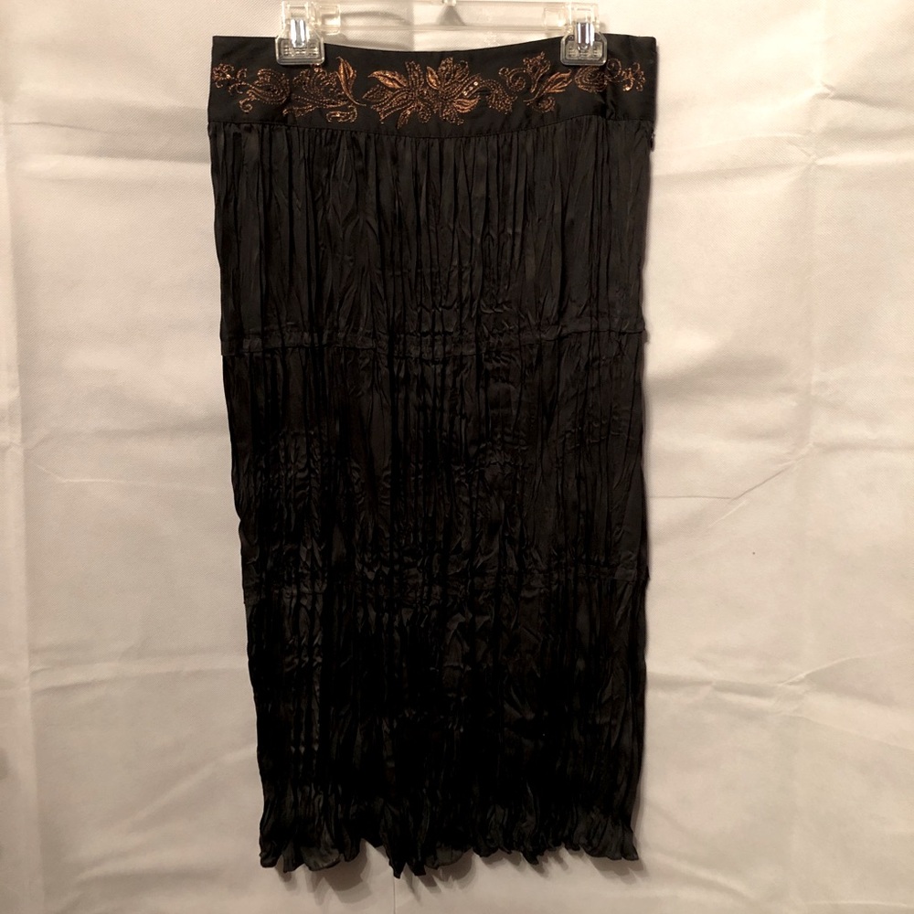 Bandolino Crinkle Skirt, Size 8